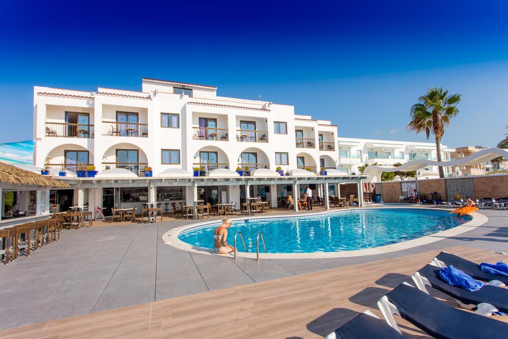 Apartamentos Sal Rossa 伊维萨镇 外观 照片
